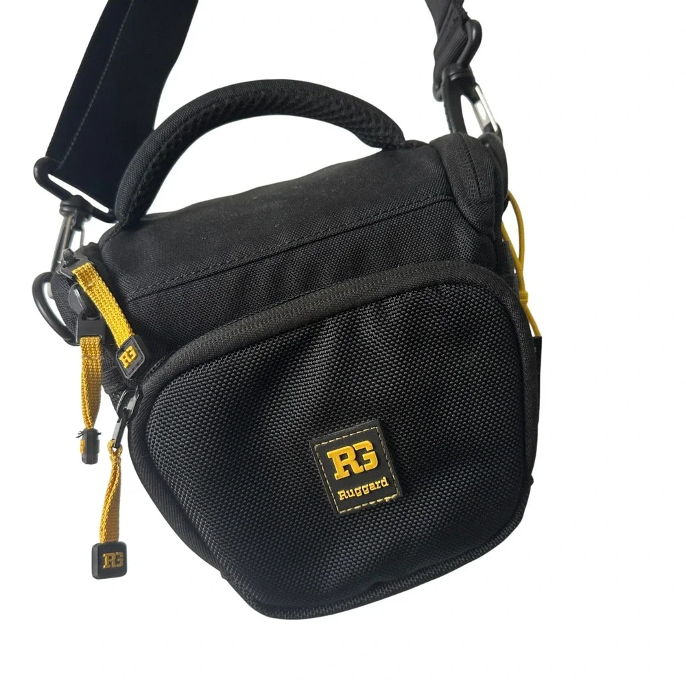 Ruggard Hunter 25 Black Camera Bag Shoulder Bag Compact Photo Carry Case